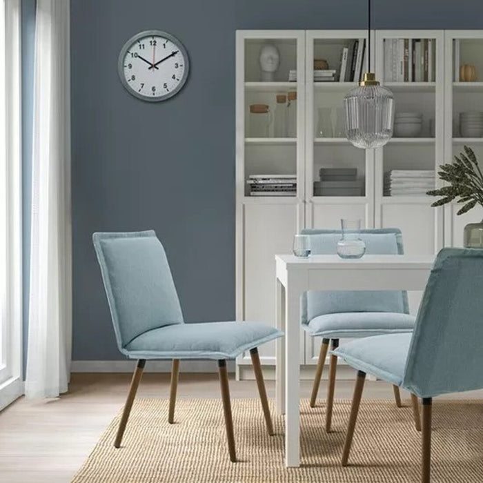 IKEA KLINTEN chair, brown frame with Kilanda pale blue upholstery, placed in a modern dining room 20547042