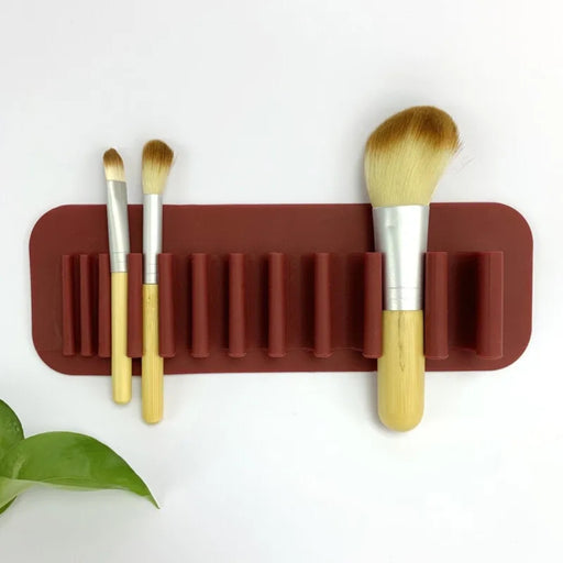 Reusable silicone beauty brush for applying serums, lotions, and DIY treatments.