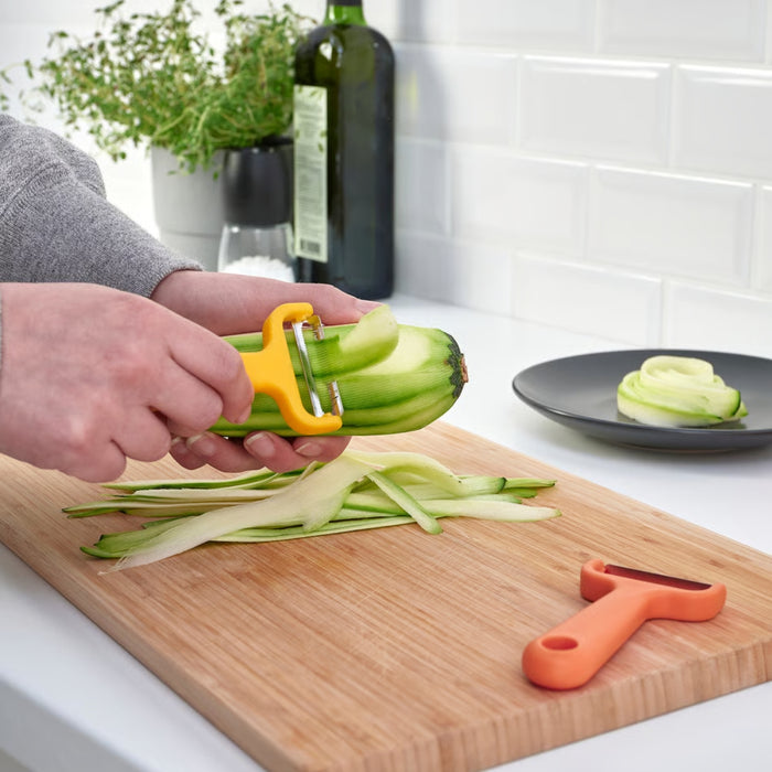 IKEA UPPFYLLD 4-Piece Colorful Kitchen Gadgets - Vegetable Cutters, Lemon Squeezer & Egg Slicer