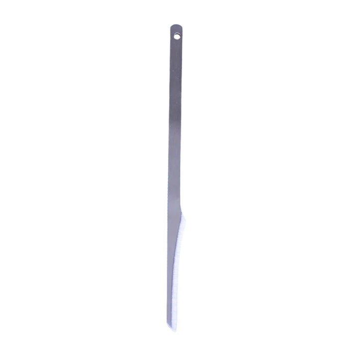 Digital Shoppy manicure spatula – stainless steel jigsaw-style blade with precision edge for nail care