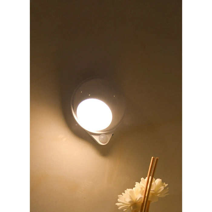 Digital Shoppy Wireless USB Rechargeable Sensor Night Light – Warm LED for Bedroom, Porch, Balcony & Corridor