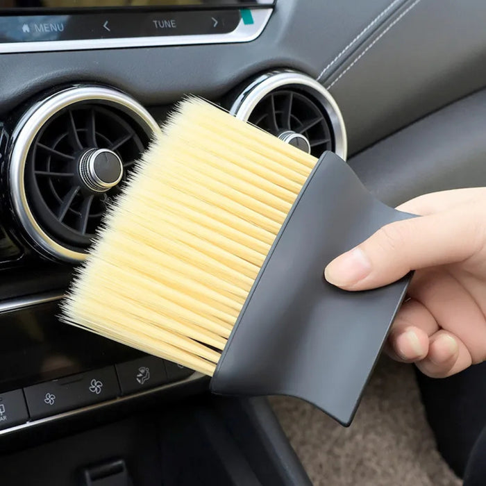  Digital Shoppy soft bristle brush cleaning car air vent interior