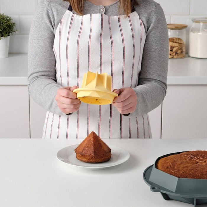 IKEA 3-Piece Baking Essentials: Cupcake Liners, Mould & Rolling Mat