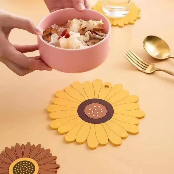 Digital Shoppy  Sunflower Potholder, 19.5 cm – Decorative Heat-Resistant Pad