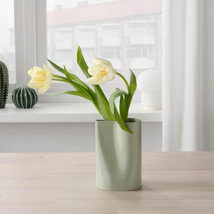 Ikea OLIVBLAD Plant Stand, in/Outdoor/Off-White, 58 cm (22 ¾ ") with CHILIFRUKT Vase/Watering can, Light Green, 17 cm