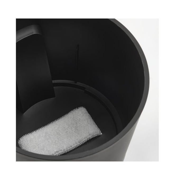 Top view of IKEA VÅRDTRÄD pot showing built-in water reservoir and inner container