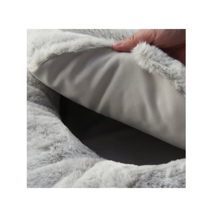 Close-up of UTSÅDD pet bed, light grey, M – plush faux fur exterior with smooth inner lining. Soft, cozy texture ideal for medium-sized pets – 70570582.