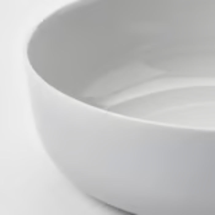 IKEA VITBLECKA serving bowl – close-up of light grey ceramic bowl with minimalist design and glossy surface - 30610090