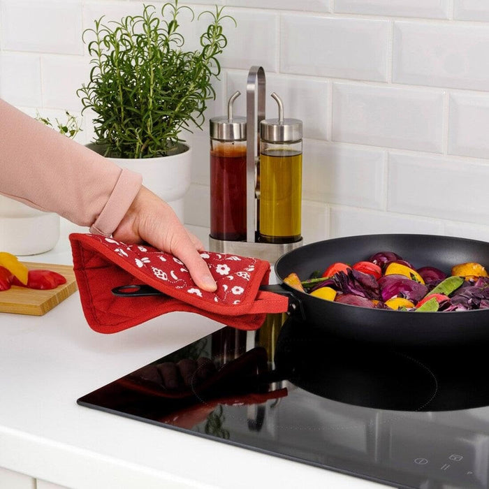 IKEA INAMARIA Oven Glove and Pot Holder Patterned/red