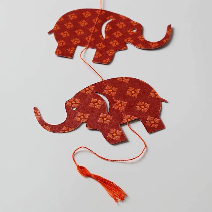 IKEA GOKVÄLLÅ Paper Garland — Multicolour Houses & Flags, 1.9m | Festive Home Decor with GETINGSTA Hanging decoration, elephant/dark red
