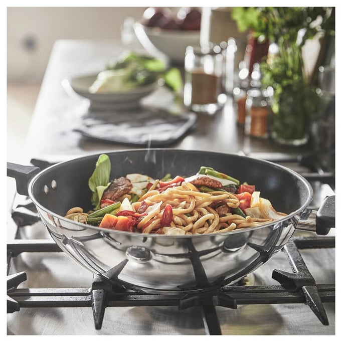 IKEA MIDDAGSMAT Wok 32cm with NYCKELN Hand Towel 40x70cm