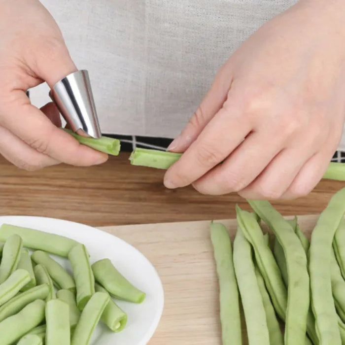 Metal sheller tool used to trim green beans – efficient kitchen accessory for vegetable prep – 771727