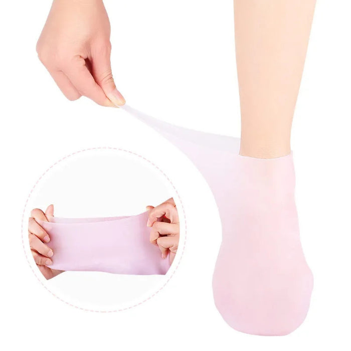 Reusable skin care socks for cracked heel treatment
