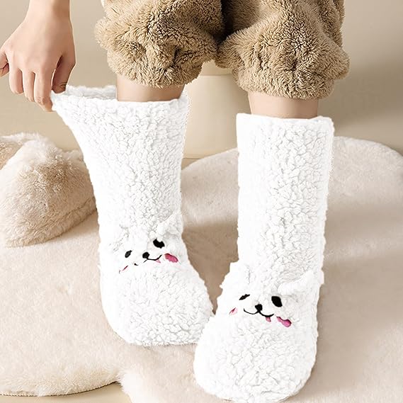 Digital Shoppy winter floor socks – knee-high white coral velvet socks with embroidered animal face and cozy brown pants