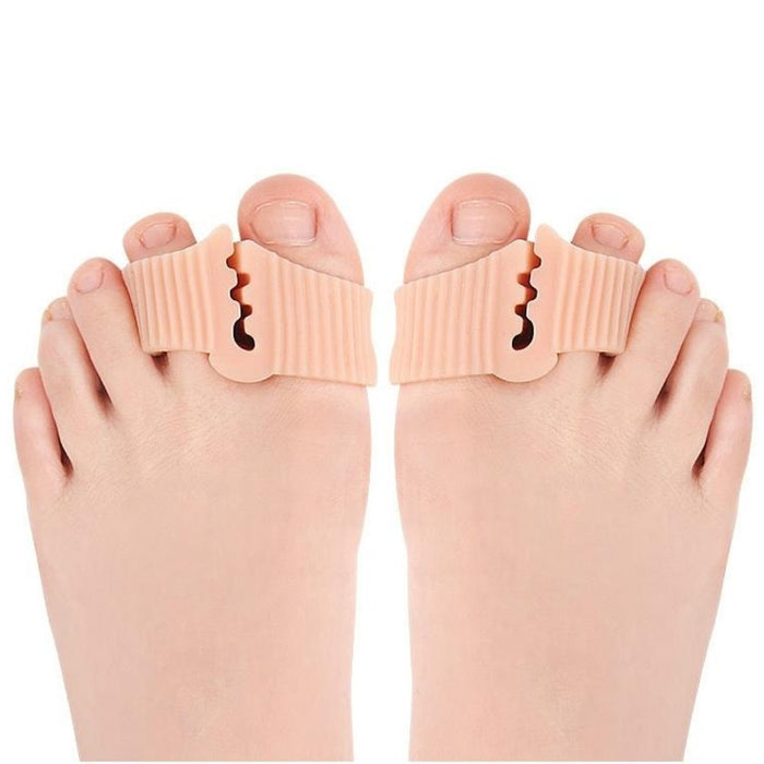 Digital Shoppy double‑hole toe separator worn on feet showing soft gel comfort and alignment correction