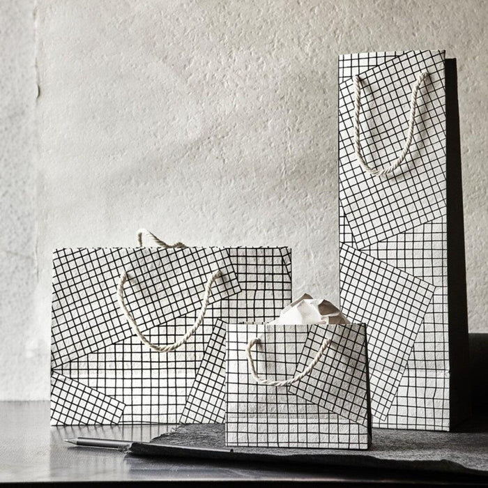 IKEA VINTER  Artificial plant potted with pot with Gift Bag, white/black (set of 3)