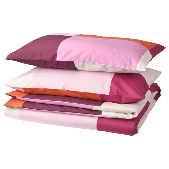 IKEA BRUNKRISSLA duvet cover and 2 pillowcases in pink. Duvet cover size 240x220 cm (94x87 inches), pillowcases 50x80 cm (20x31 inches). Adds a soft, vibrant touch to your bedroom.50558289