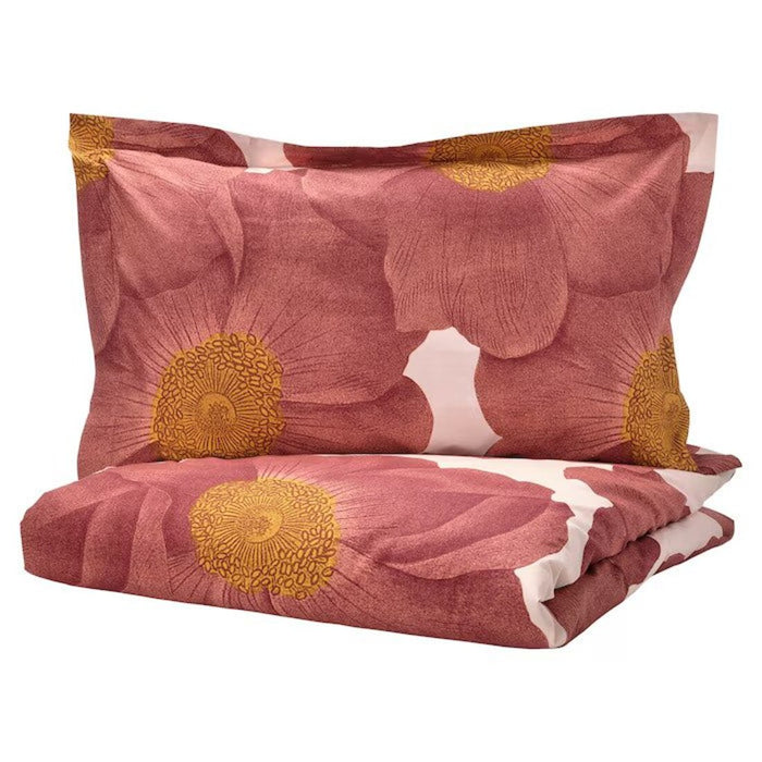 A stylish bedding ensemble featuring a duvet cover and two pillowcases in soothing light pink and vibrant dark pink shades-70541028
