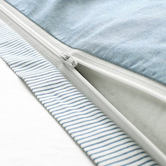 A close-up shot of IKEA's pillowcase in a hidden zipper-204 61788