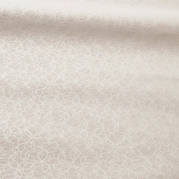 Close-up texture of IKEA FÖNSTERBLAD's dense block-out fabric showing light-blocking weave in neutral beige 20538448