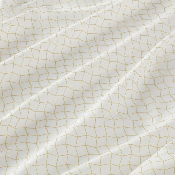The image shows the golden criss-cross pattern  of the curtain 90545389