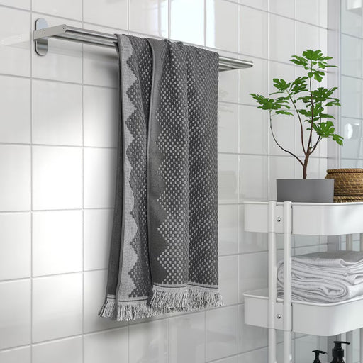Luxurious dark grey bath towel from IKEA's FJÄLLSTARR collection-20580499