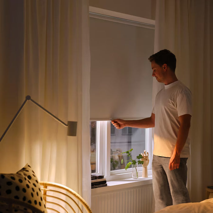  IKEA FÖNSTERBLAD white roller blind close-up on window showing full drop length 155 cm