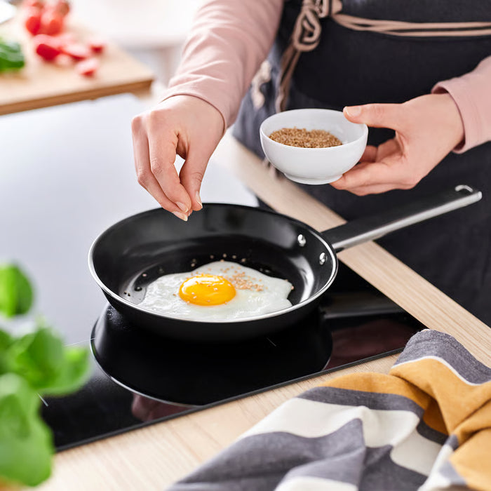 IKEA GULDÖRING 20cm frying pan, handle and rim detail, suitable for all hobs