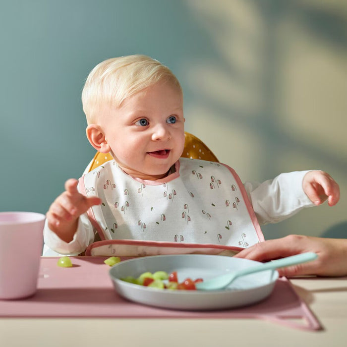 IKEA GULDVÄVARE Bibs in green and white, ideal for mealtime protection