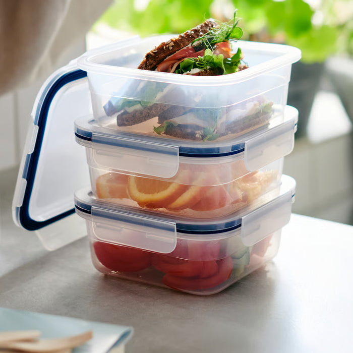  IKEA IKEA 365+ square food container lid close-up showing silicone seal and snap-lock mechanism