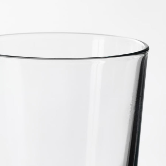 Close-up of IKEA 365+ clear glass smooth rim and straight sides detail shot