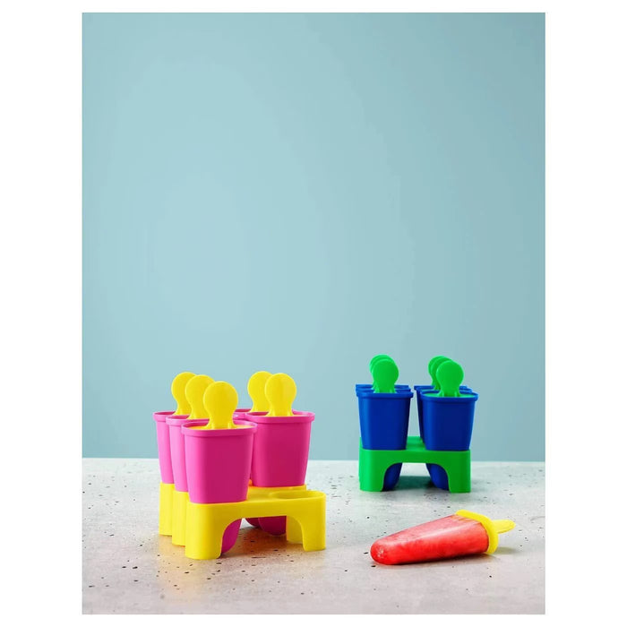 IKEA CHOSIGT ice lolly moulds stacked in pastel pink and blue with upright freezing stand