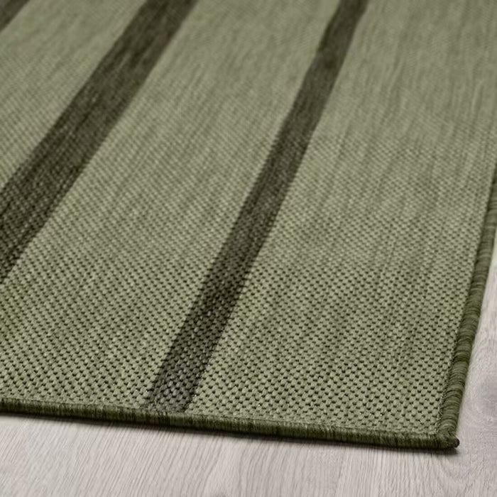 Durable flatwoven green rug, perfect for both indoor and outdoor areas, 80x150 cm -90569323
