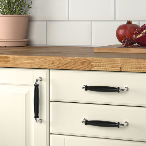 IKEA KLINGSTORP black and white handles fitted on kitchen cabinet doors 16–21mm door thickness