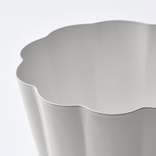 IKEA KVASTSPIREA off-white plant pot 9cm side angle showing scalloped rim and powder coat finish