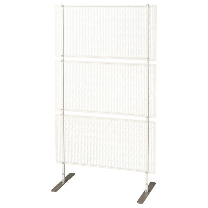 IKEA LUNGÖN off-white freestanding privacy screen 140x80 cm outdoors on terrace #40515511