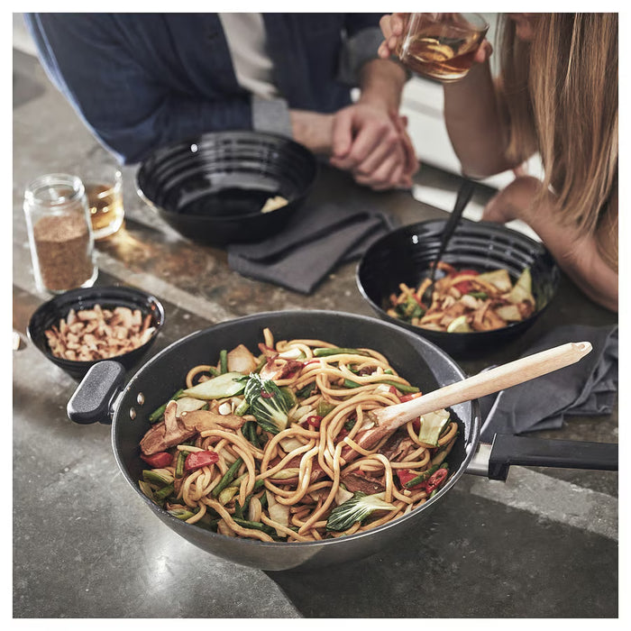IKEA MIDDAGSMAT wok used to prepare noodles served at dining table