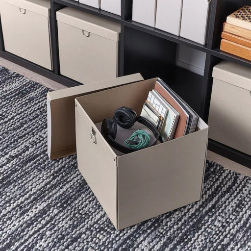 Compact pine storage box, 41 cm, suitable for home or office organizatio