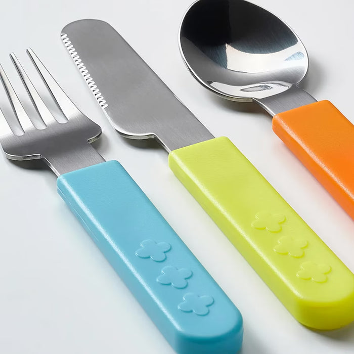  Close-up of IKEA SMASKA toddler fork and knife showing rounded edges and grip-friendly handle detail
