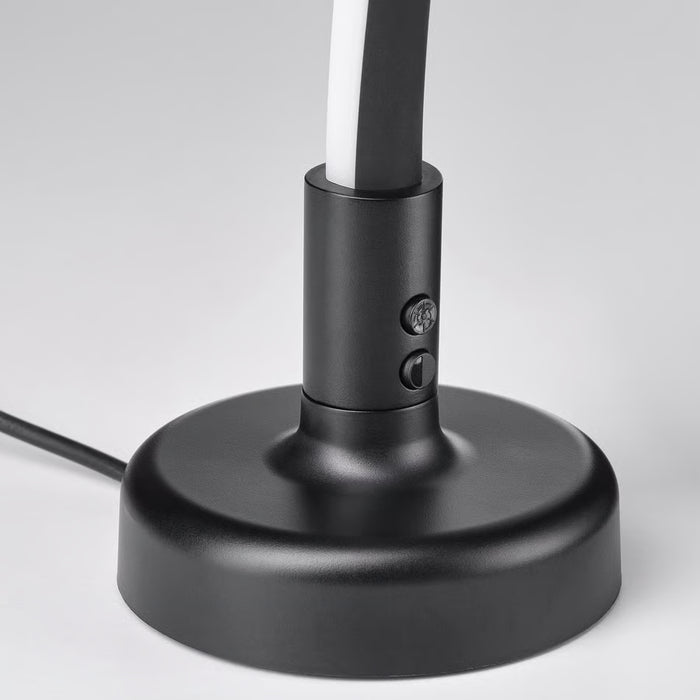 IKEA SMÅSNÖRE black lamp base with white flexible neck and on/off switch, light grey background