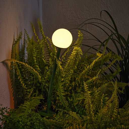 IKEA SOLVINDEN solar ground stick charging outdoor light demonstration video still