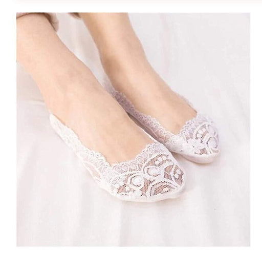 Made of high-quality materials for durability and comfort