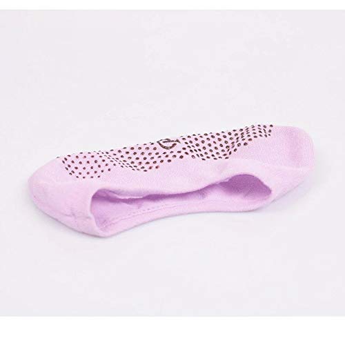 A pair of soft and breathable cotton boat socks with a non-slip silicone grip