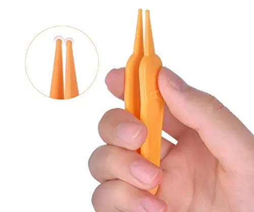 Digital Shoppy Baby Care Ear Nose Navel Cleaning Tweezers Safety Forceps Plastic Cleaner Clip