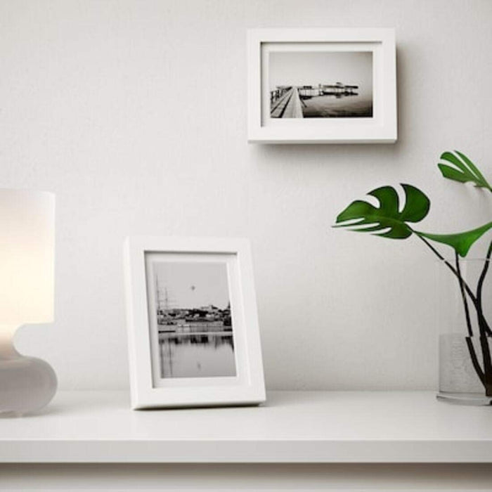 Versatile and stylish white frames from IKEA for displaying your artwork 40378415