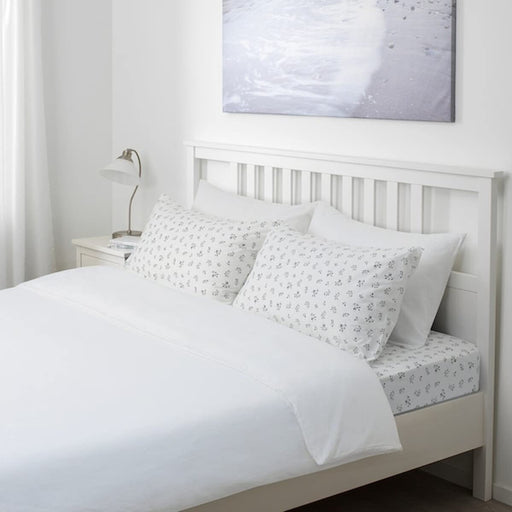 White cotton flat sheet and 2 pillowcase set from IKEA on a bed  90475131