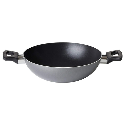 A versatile cooking tool for Asian cuisine, made of durable stainless steel and designed for high-heat cooking. 30427237