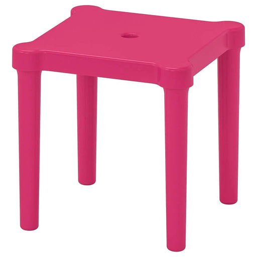 An easy-to-clean children's stool, perfect for messy playtime activities both inside and outside the house, made with safety and durability in mind.