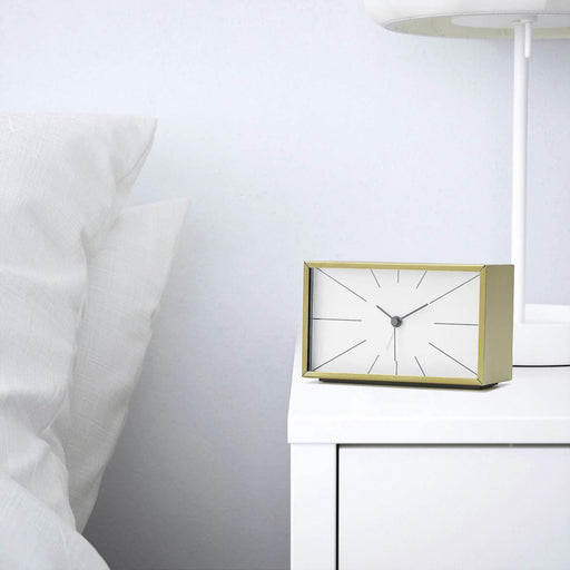 A user-friendly alarm clock with intuitive controls