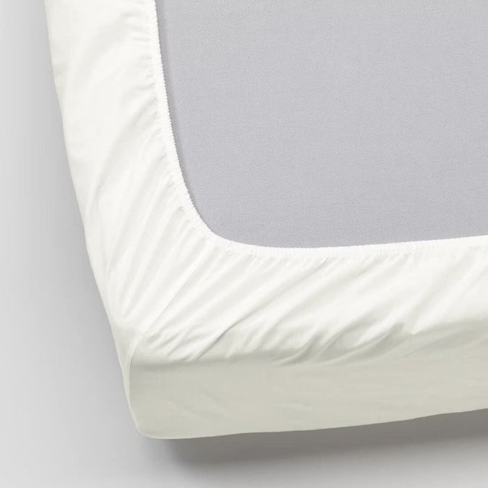 A closeup image of IKEA sheet fits over the corners of your mattress and stays in place thanks to the elastic edging  60342722